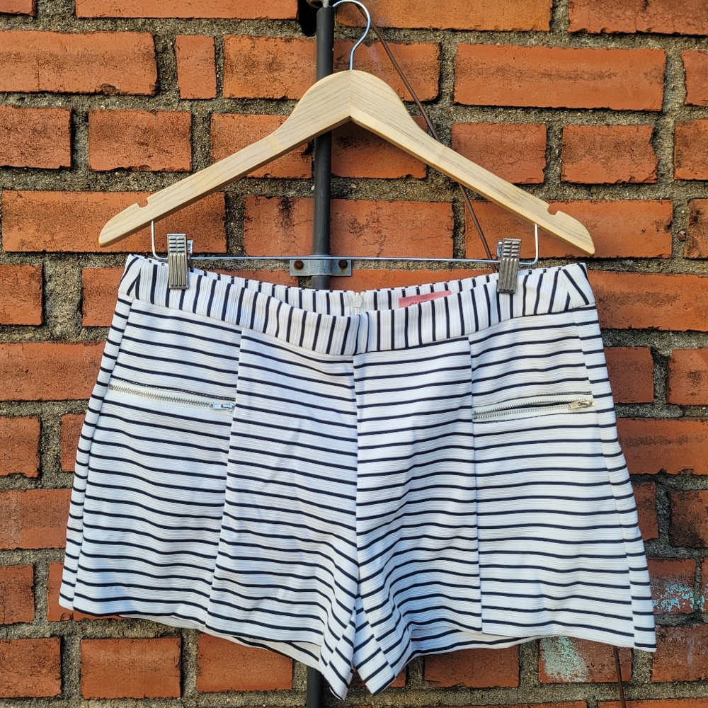 Ci Sono Dress Short - White/Navy Blue Stripes